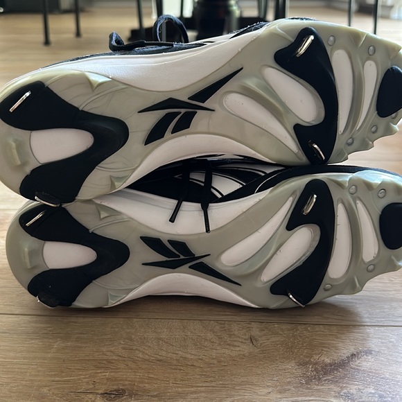 MLB Reebok cleats - Picture 7 of 8